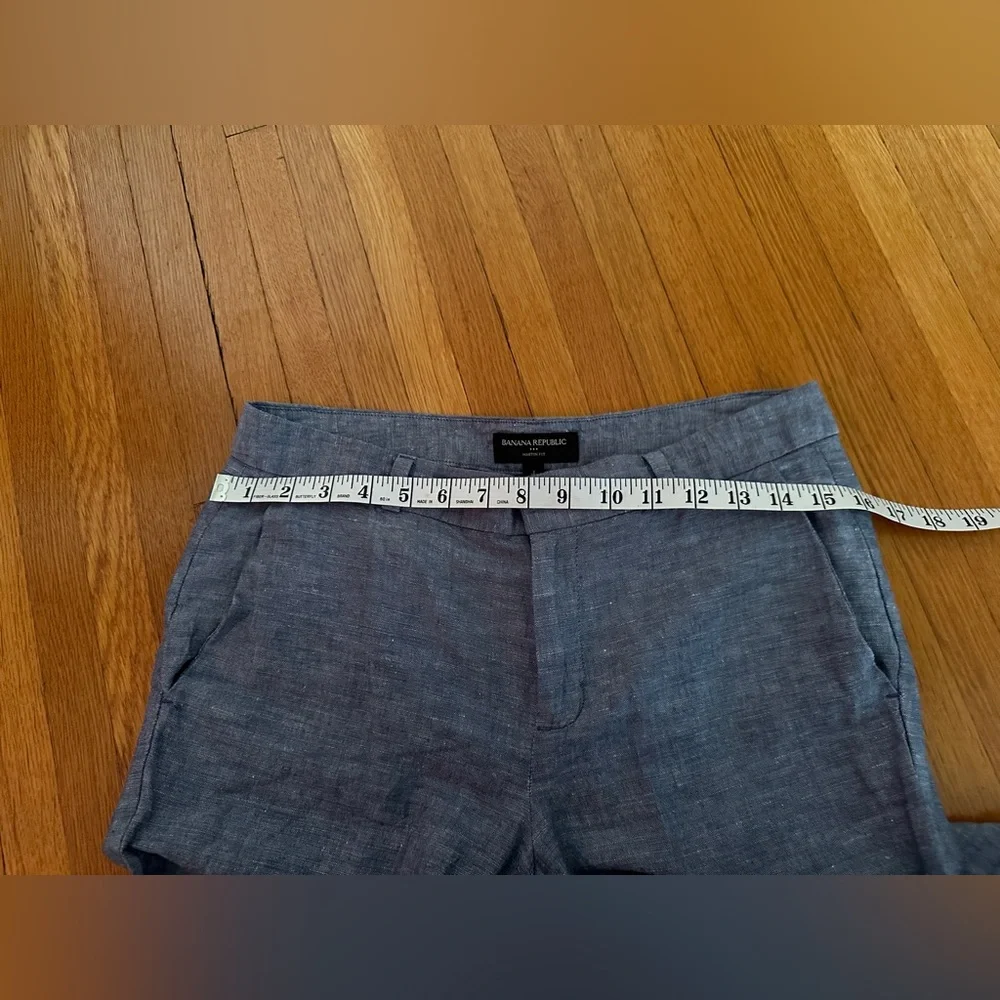 Banana Republic Martin Straight Legged Linen Pants in Dusty Blue, Size 4